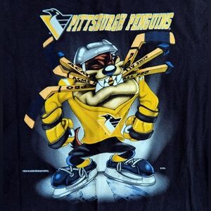 Vintage Pittsburgh Penguins Taz Shirt